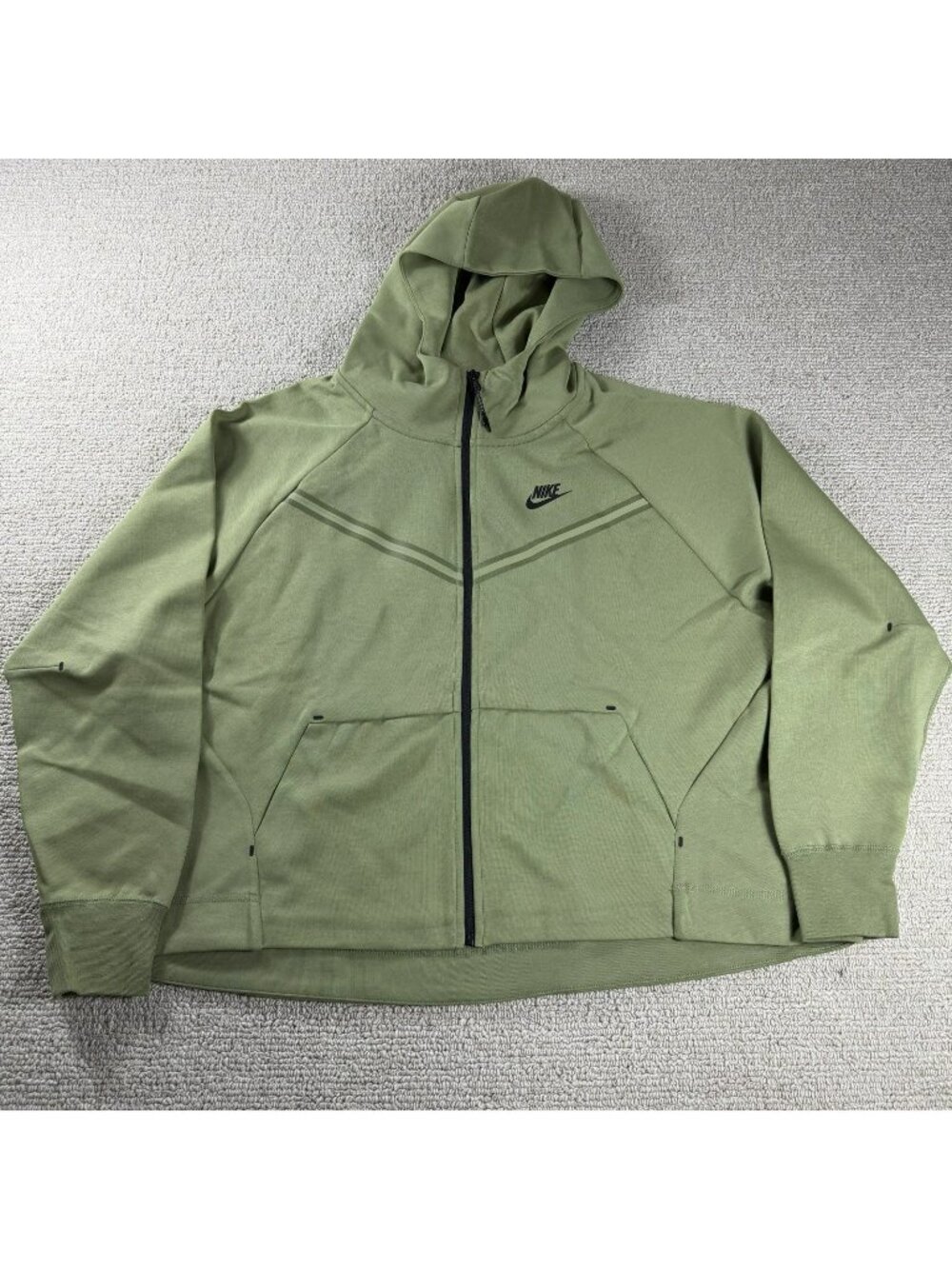 Nike Tech Fleece Wind Runner Full Zip  Jacket Green Black Women’s Size 2X